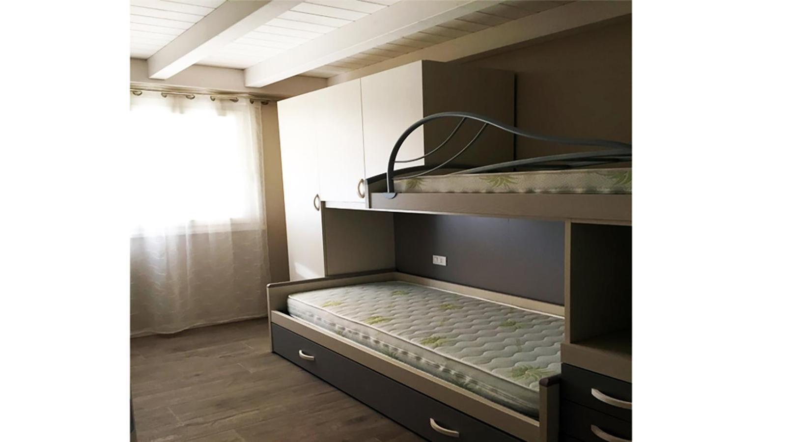 Residence Elegance Ville Ed Appartamenti A ポルト・ピノ エクステリア 写真